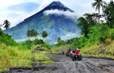 The-Rocky-Mayon-Trail